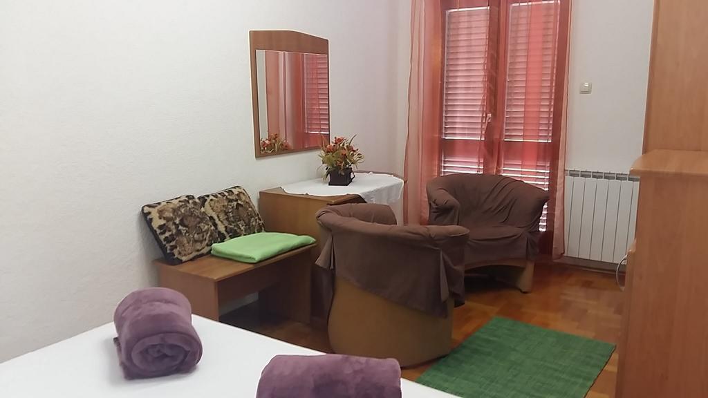 Suza Apartment セニ エクステリア 写真